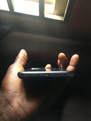 Apple iPhone 11 64 GB Black