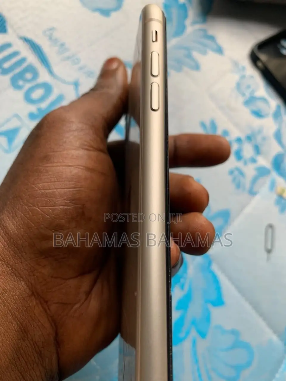 Apple iPhone 11 64 GB White