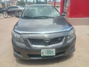 Toyota Corolla S 4dr Sedan (1.8L 4cyl 4A) 2010 Gray