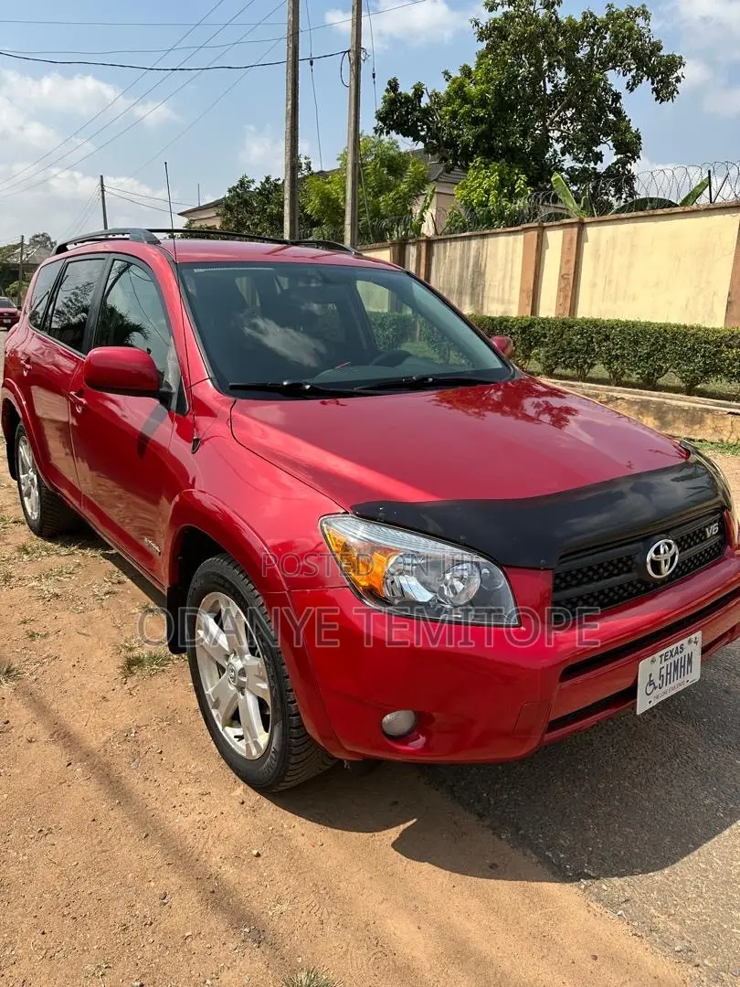 Toyota RAV4 2007 Red
