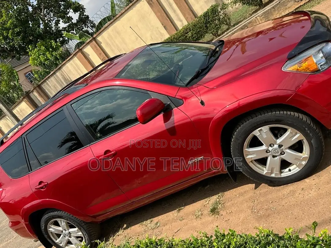 Toyota RAV4 2007 Red