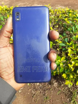 Samsung A10 32 GB Blue