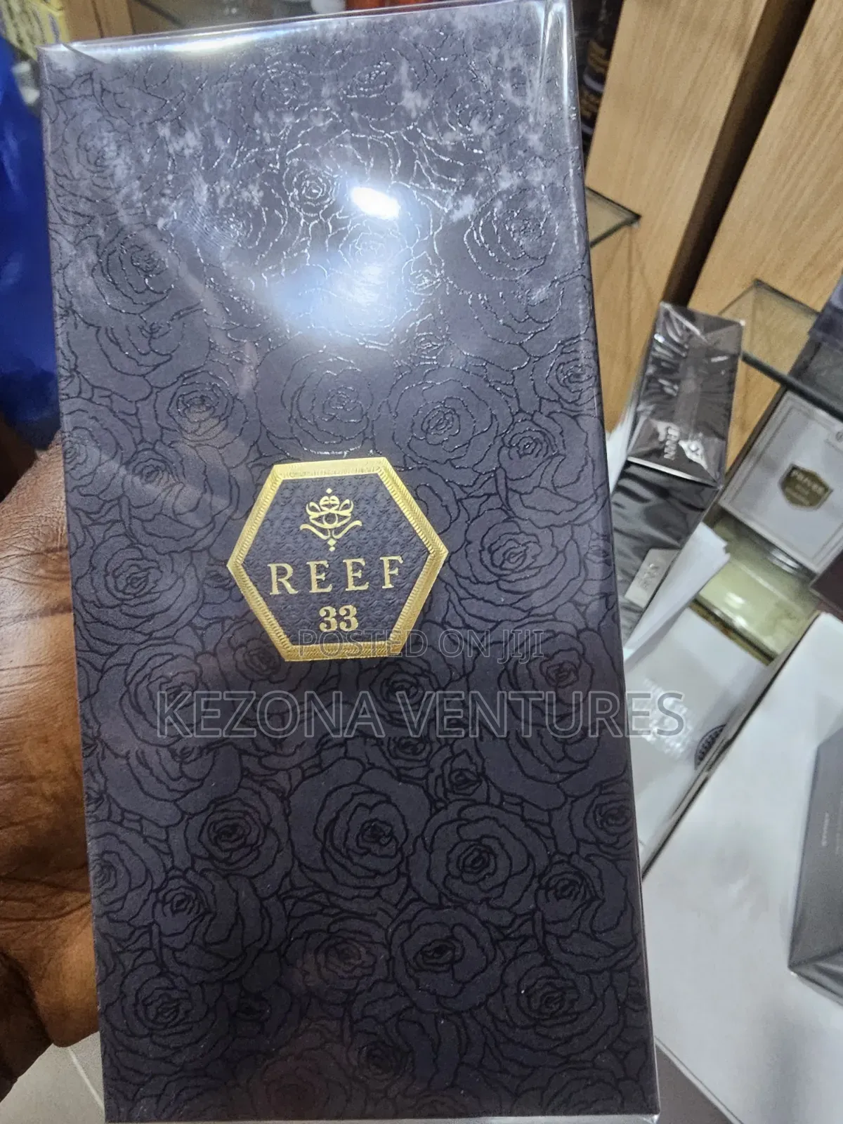 REEF 33 Perfume