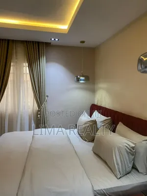 Claret- 1 Bedroom