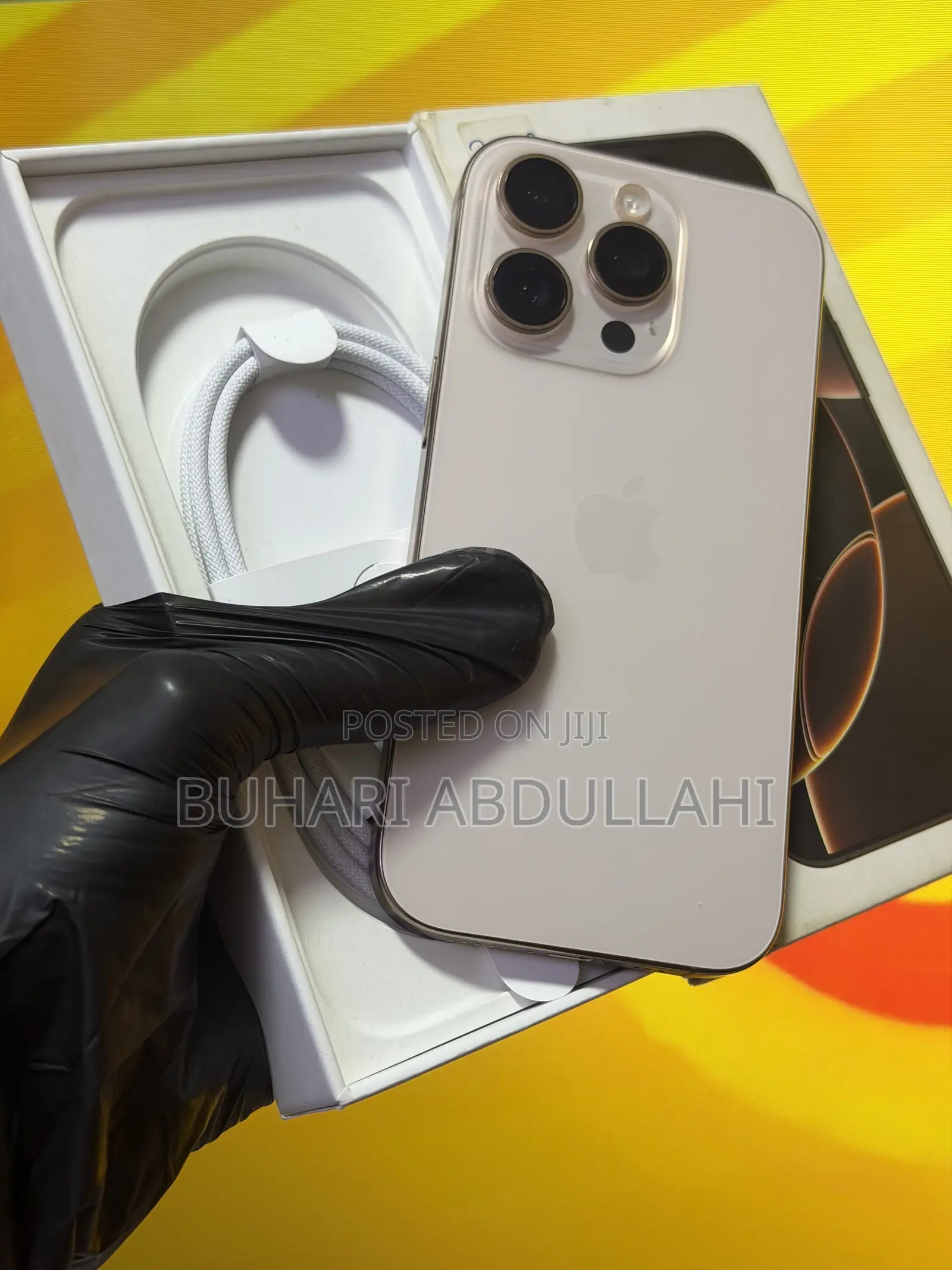 Apple iPhone 16 Pro 256 GB Gold