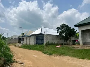 For Sale : A Mini Factory / Warehouse at Omigwe, Aluu , Ph