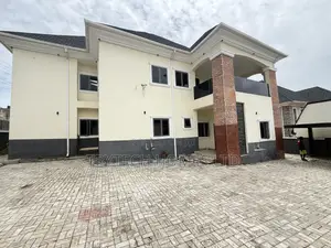 4bdrm Duplex in Mab Global, Bunkoro for rent