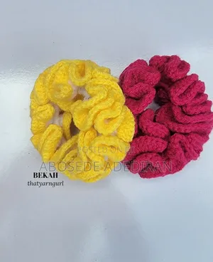 Crochet Hair Scrunchie