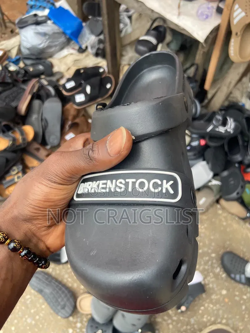 Men's Crocs Clogs Size 40–45 +Pay on Delivery Lagos+Same Day Delivery