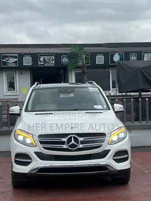 Mercedes-Benz GLE-Class 2018 White