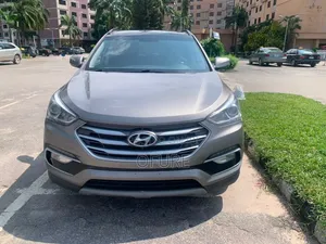 Hyundai Santa Fe Limited Ultimate AWD 2018 Gray