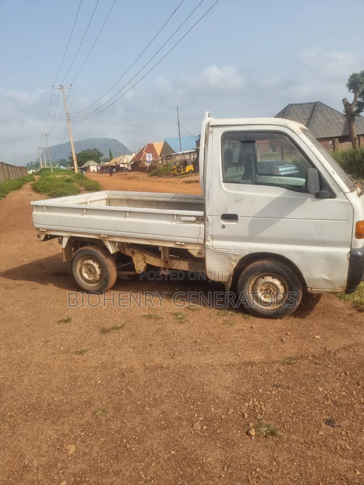 Suzuki APV Minibus 2000 White