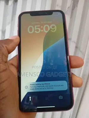 Apple iPhone XR 128 GB White