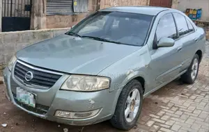 Nissan Sunny 2008 Green