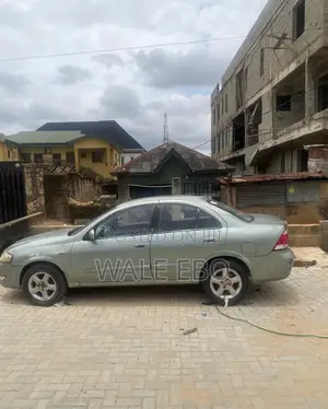 Nissan Sunny 2008 Green
