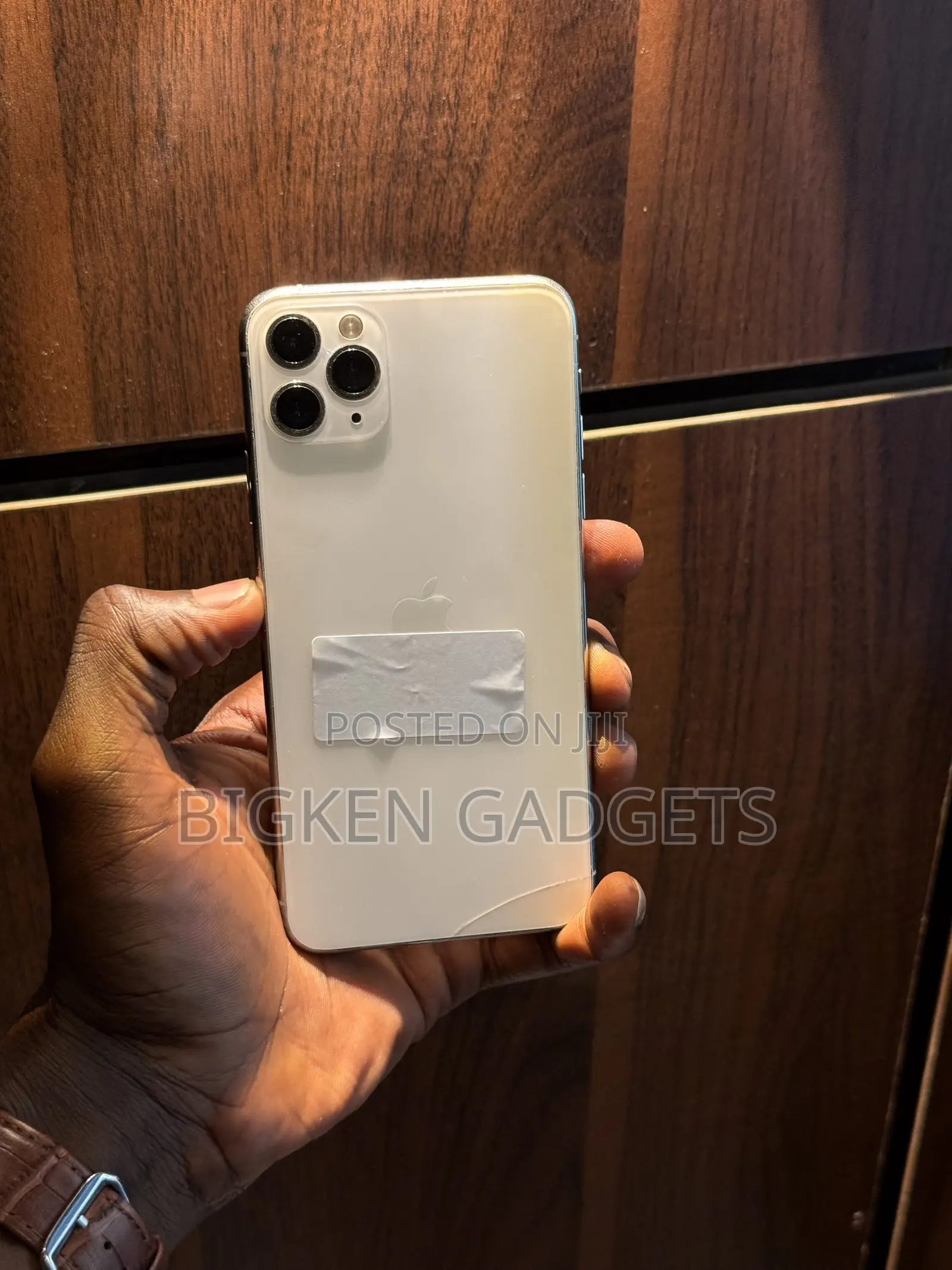 Apple iPhone 11 Pro Max 64 GB White