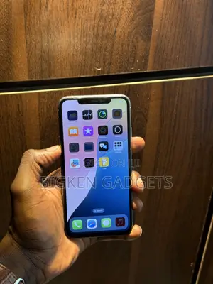 Apple iPhone 11 Pro Max 64 GB White