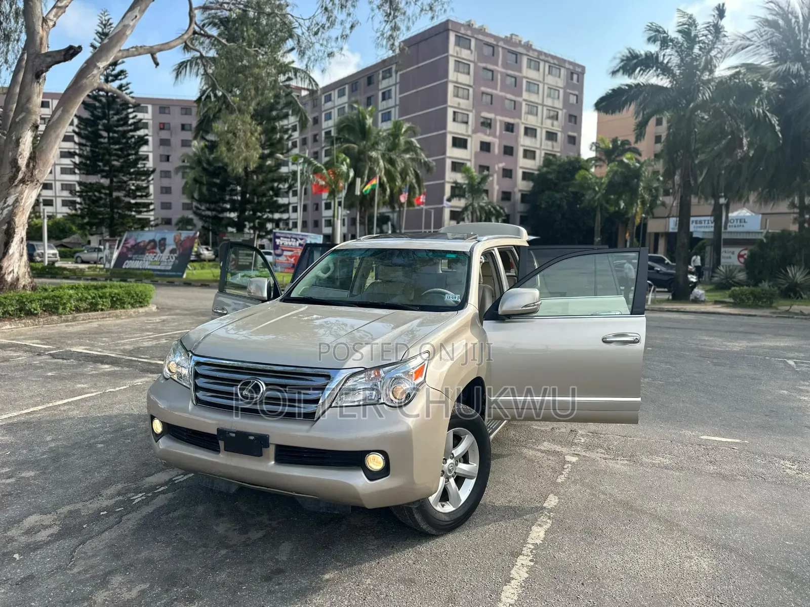 Lexus GX 460 Premium 2013 Gold