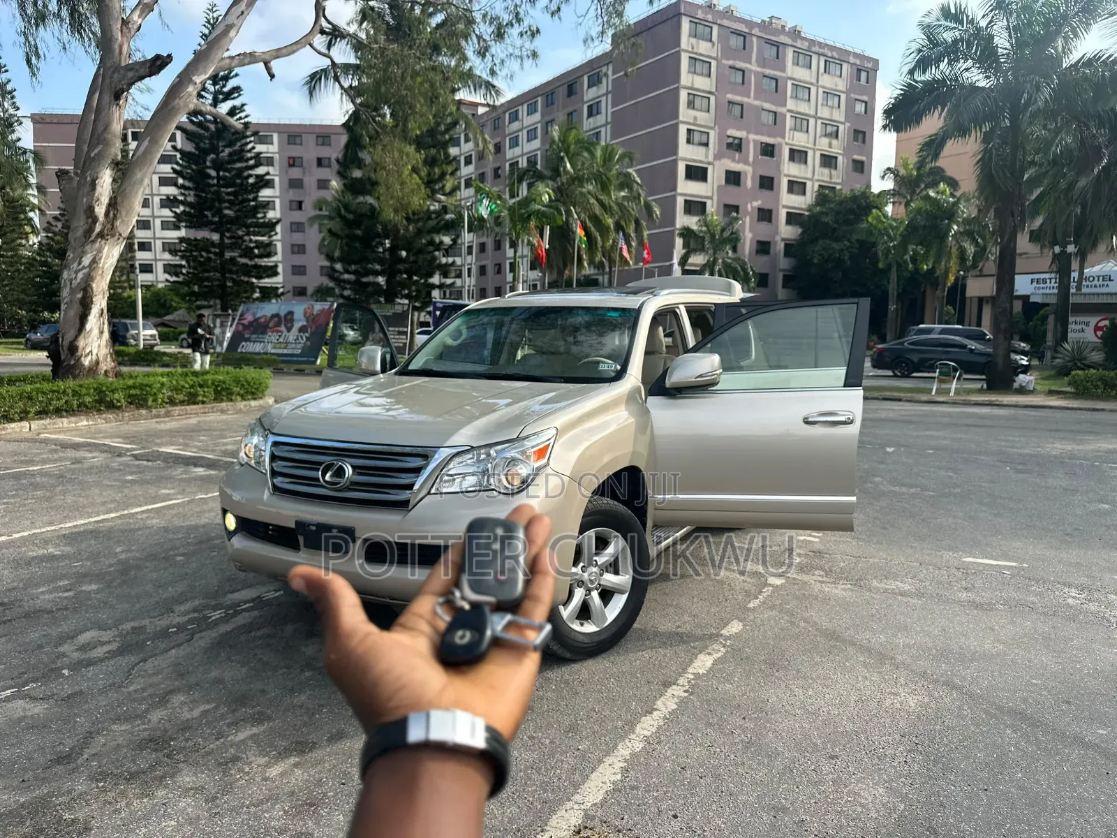 Lexus GX 460 Premium 2013 Gold