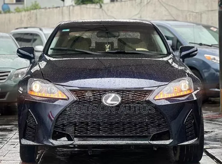 Lexus IS 2008 Blue
