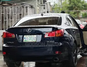 Lexus IS 2008 Blue