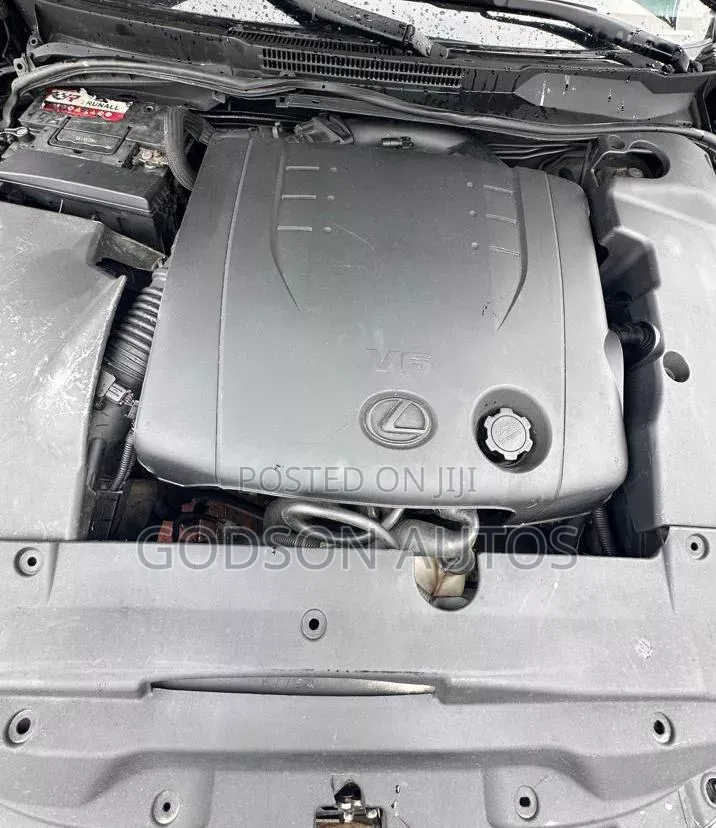 Lexus IS 2008 Blue