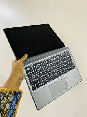 Laptop Dell Latitude 7200 2-in-1 8GB Intel Core i5 SSD 256GB