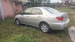 Toyota Corolla 2006 Gray