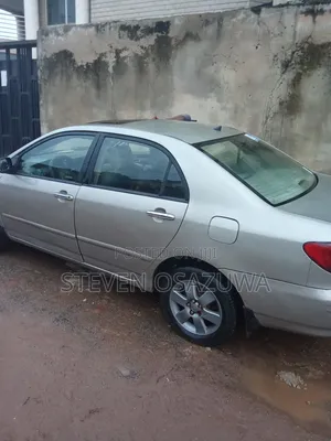 Toyota Corolla 2003 Gold