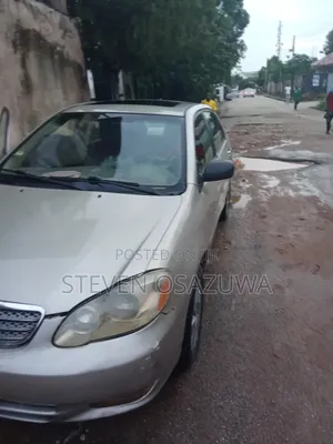 Toyota Corolla 2003 Gold