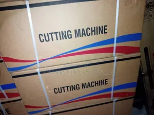 A Heavy -Duty Cutting Metal Machine