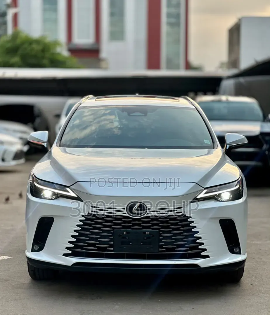 Lexus RX 2025 White