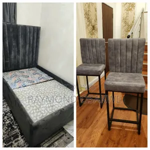 (Bed+centre Rug) & (Kitchen/Salon Stools)