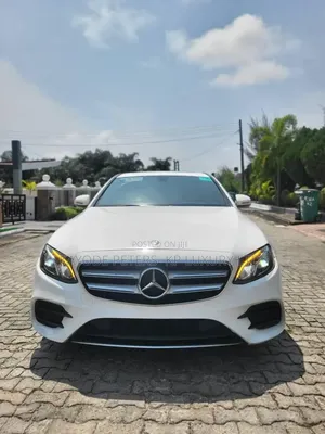 Mercedes-Benz E300 2017 White
