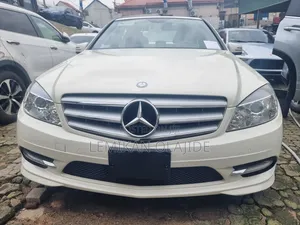 Mercedes-Benz C300 2010 White