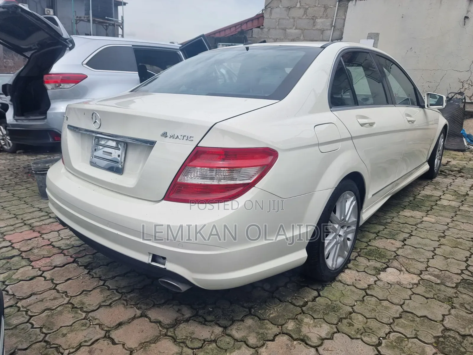 Mercedes-Benz C300 2010 White