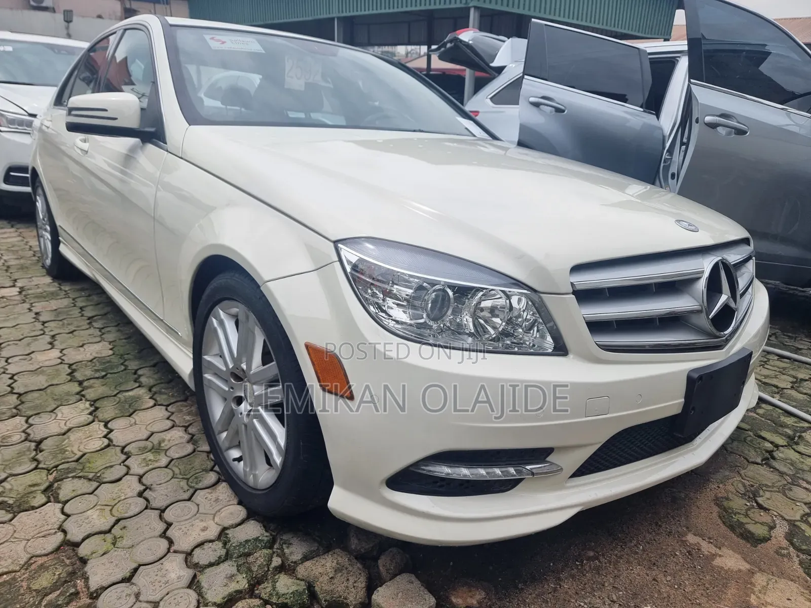 Mercedes-Benz C300 2010 White