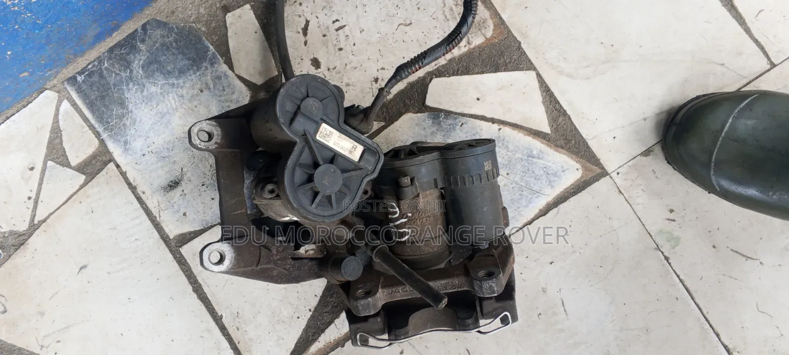Back Caliper for Range Rover Velar