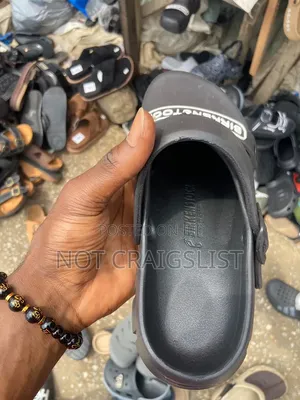 Comfy Crocs Clogs Promo