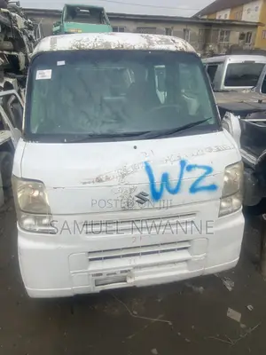 Suzuki Every 2010 White