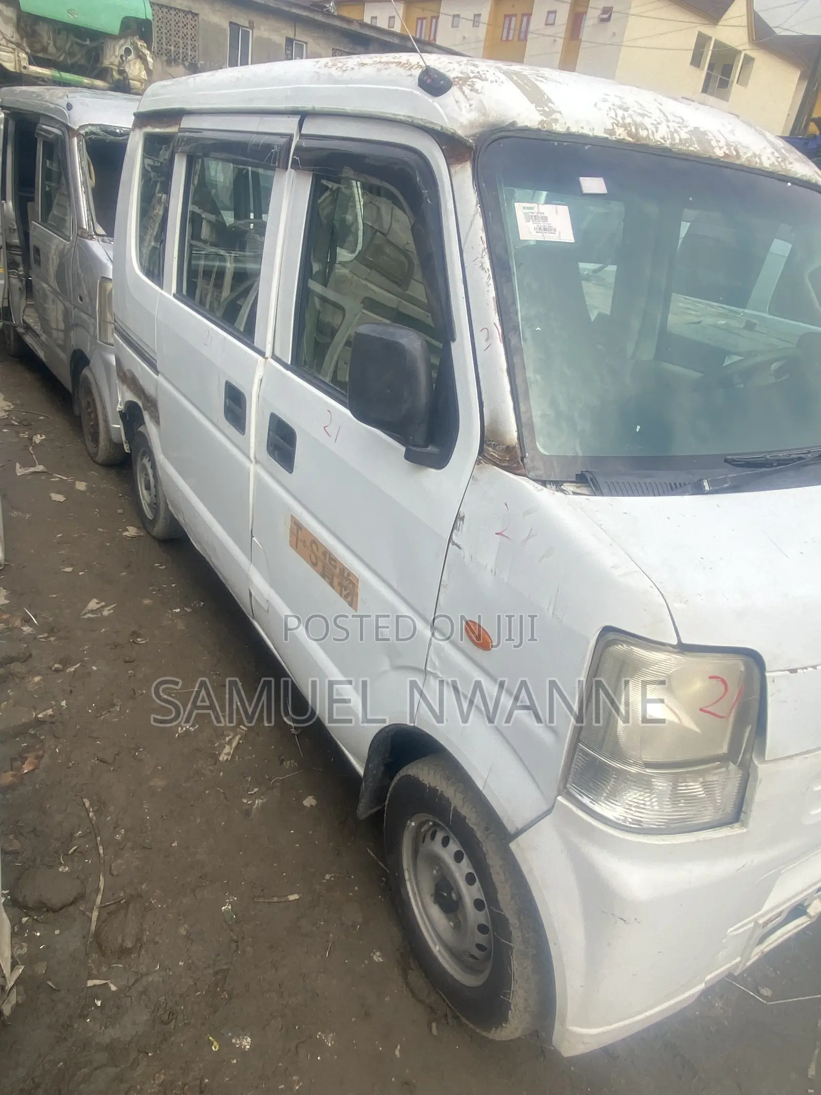 Suzuki Every 2010 White