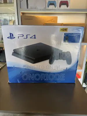 Playstation 4 Slim