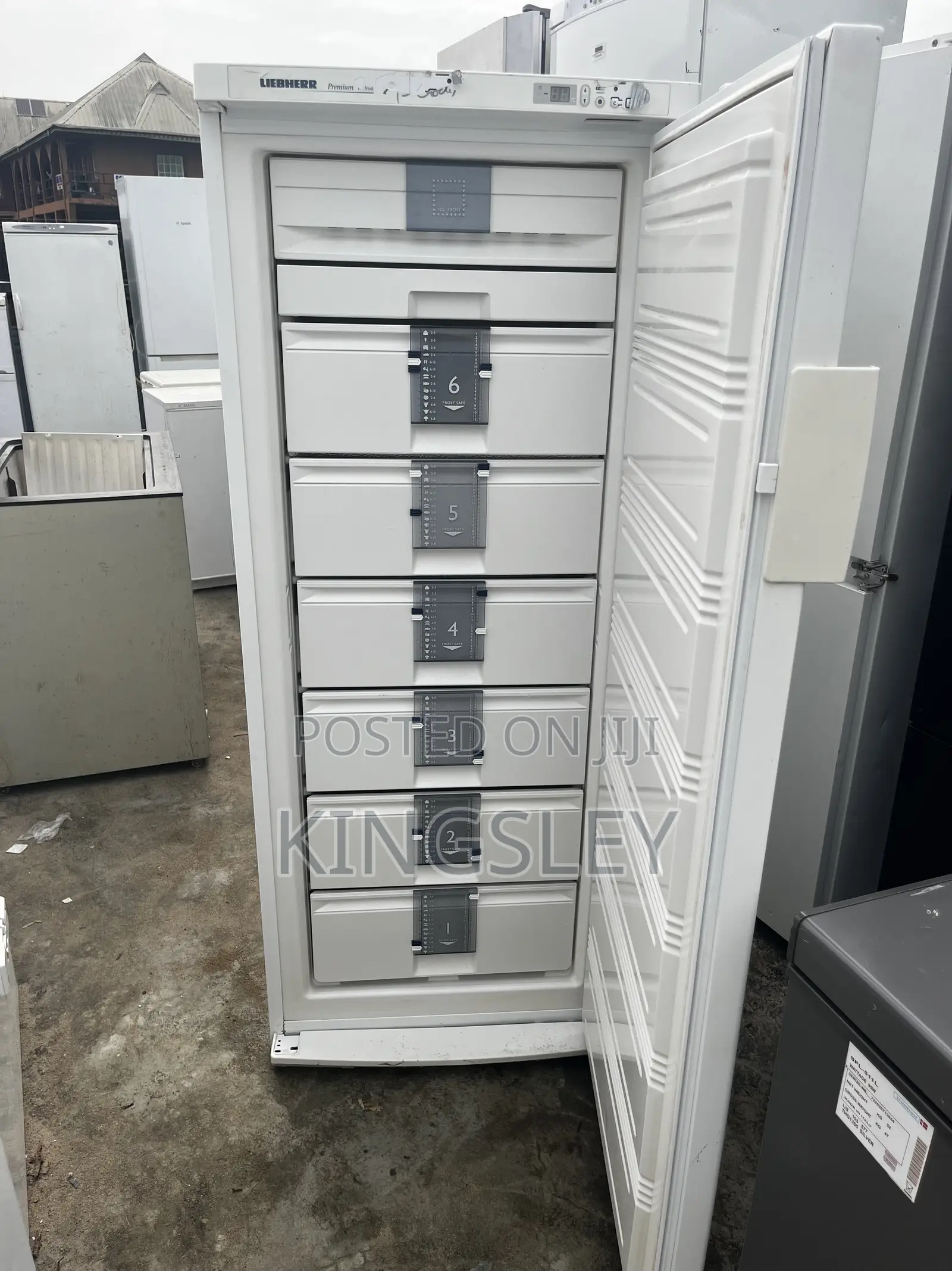 Liebherr Standing Freezer 6 Steps
