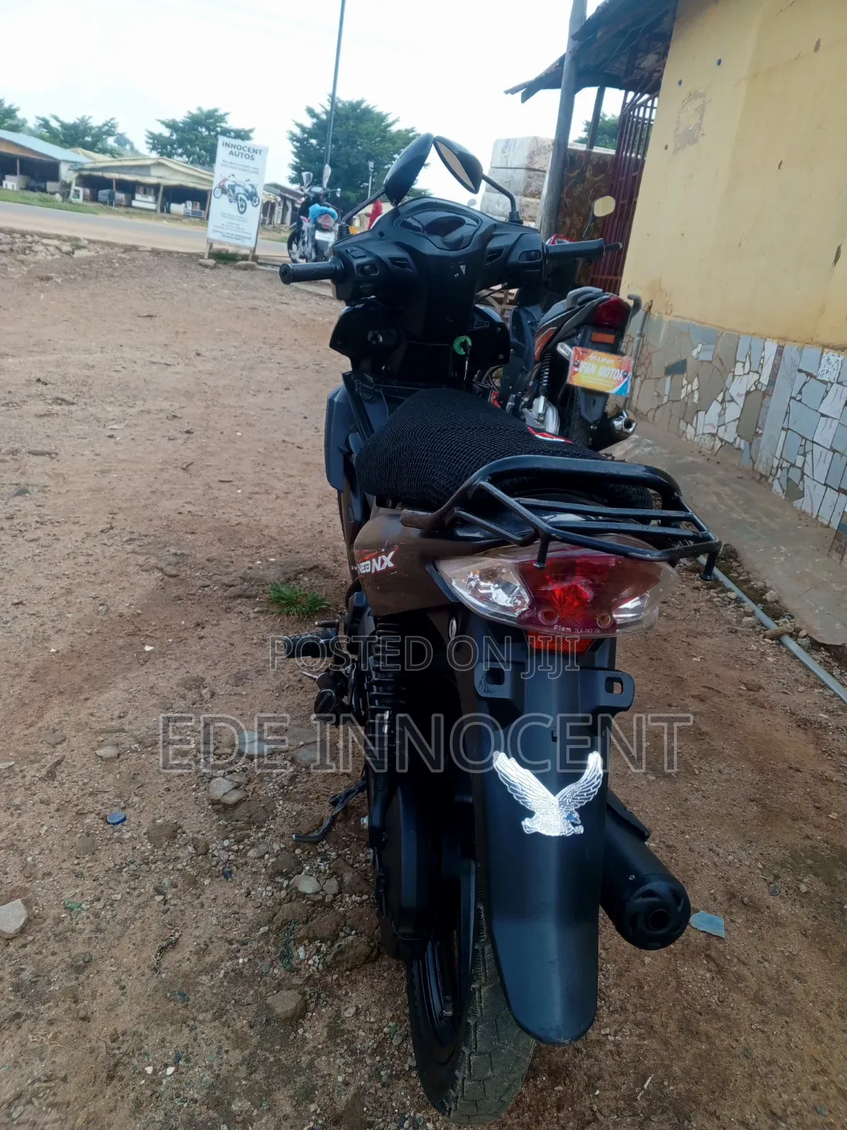 TVS Neo NX 2024 Black