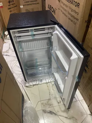 Royal 105 Litres Table Top Fridge