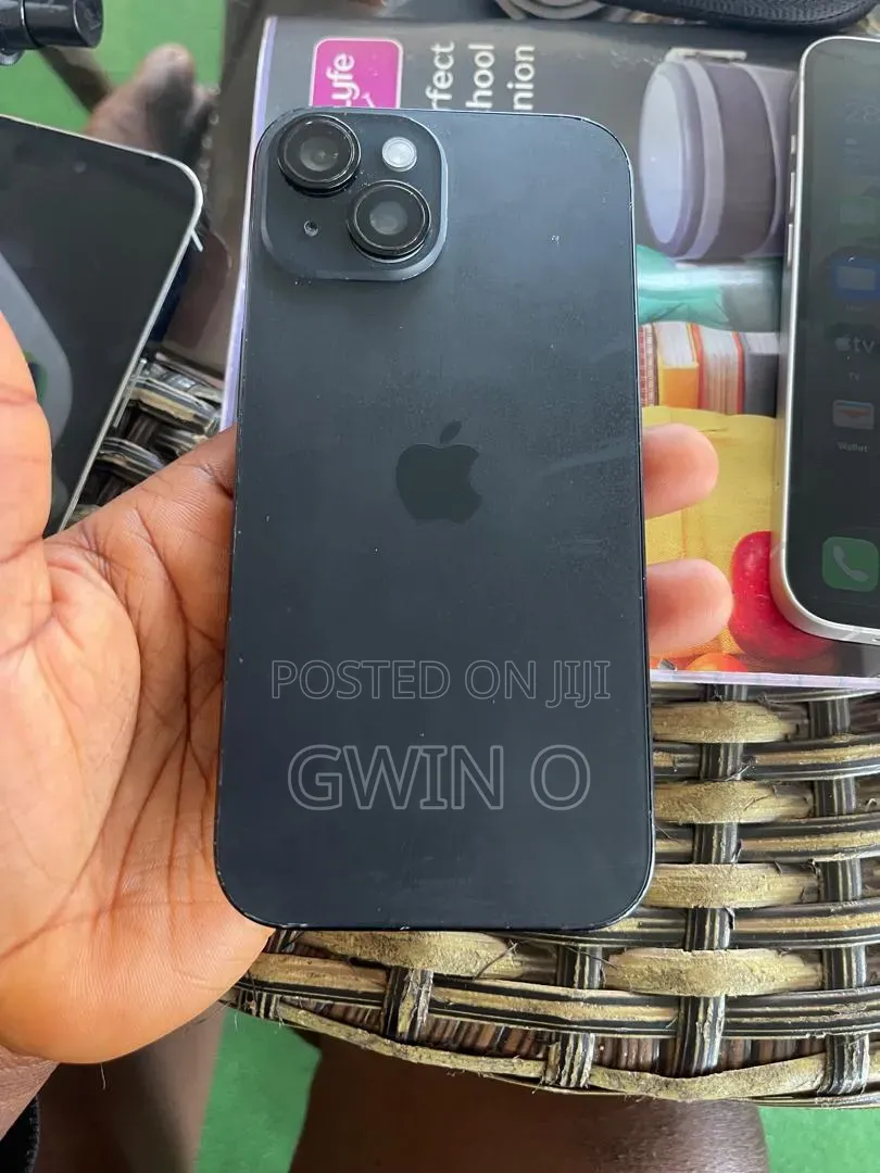 Apple iPhone 15 128 GB Black