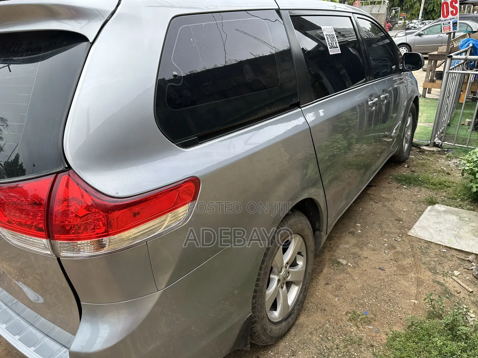Toyota Sienna LE 7 Passenger Mobility 2011 Silver
