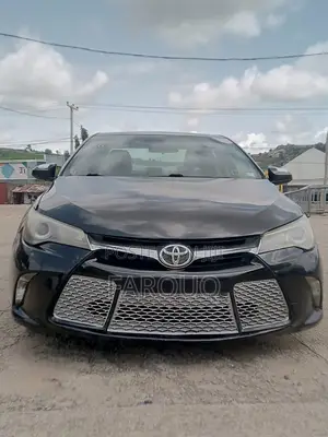 Toyota Camry SE 4dr Sedan (2.5L 4cyl 6A) 2015 Black