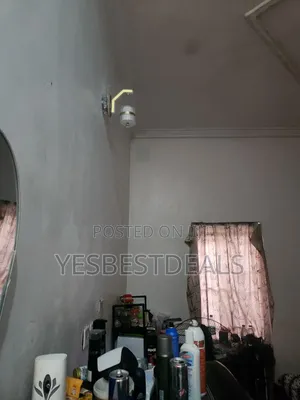1bdrm Block of Flats in Princeton Estate, Apo Resettlement for rent