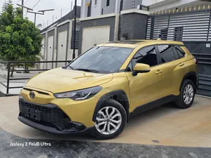 Toyota Frontlander 2023 Gold